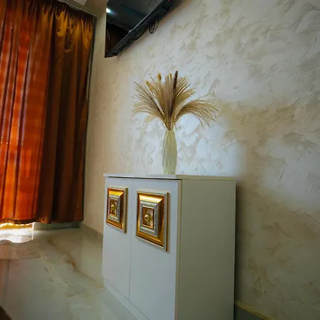 Ar Luxury Vip Διαμέρισμα Ράβντα