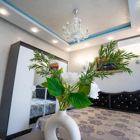 Ar Luxury Vip Διαμέρισμα