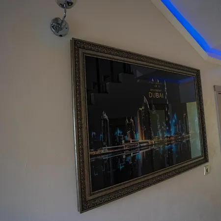 Διαμέρισμα Ar Luxury Vip *